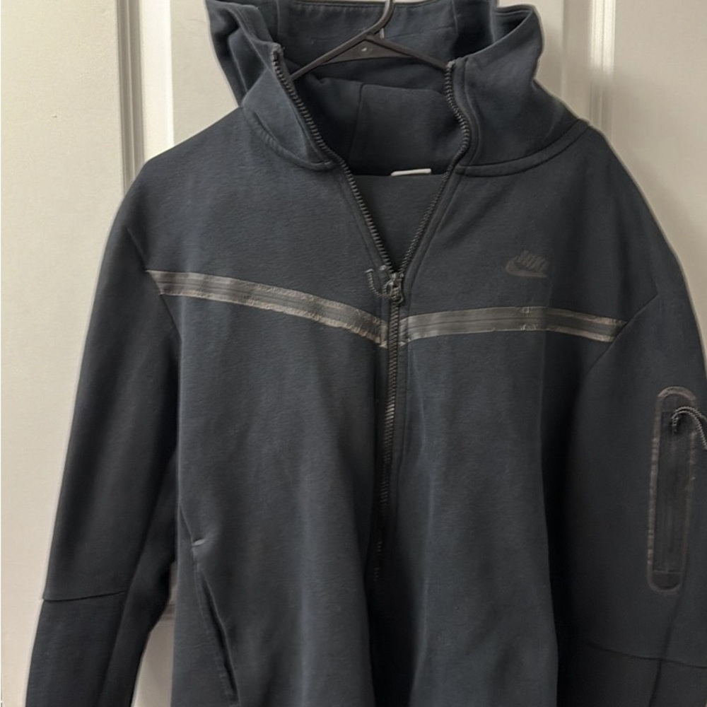 Men’s Black Nike Tech Sweat Suit!!🔥🔥🔥🔥🔥🔥